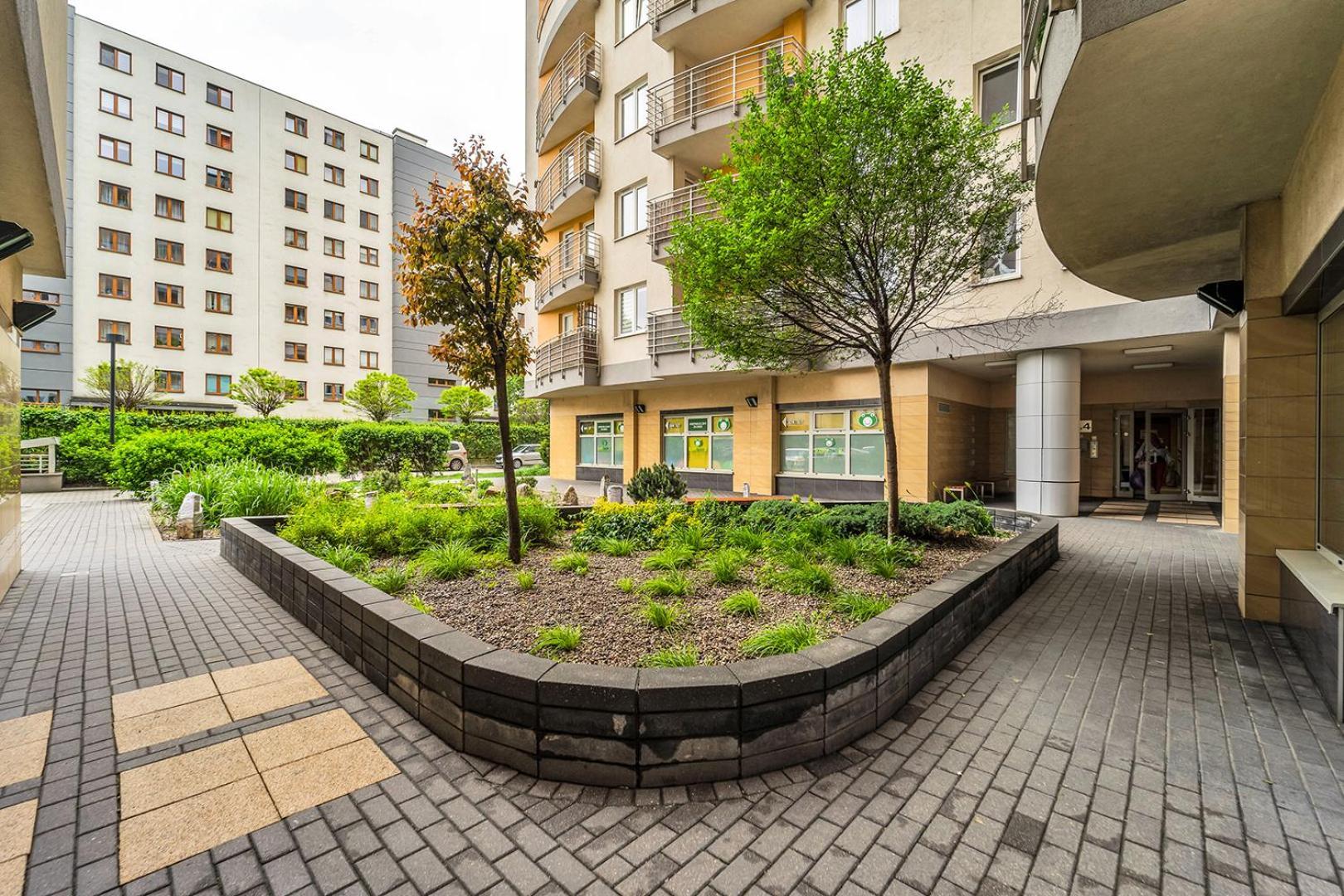 Wola Tower - 60M2, Balcony With City View, Parks Nearby - By Rentujemy Warsaw Exterior photo